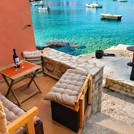 Apartamento Io-aurora Seaside Chalki Town