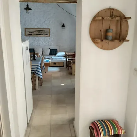 Io-aurora Seaside Apartamento Chalki Town